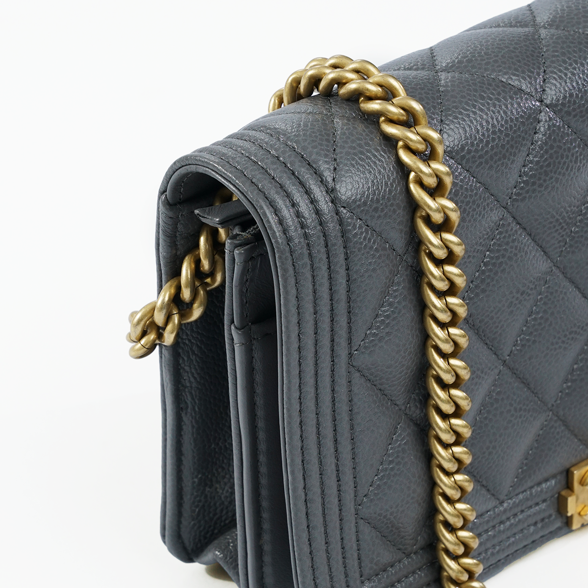 Le Boy Wallet-on-Chain