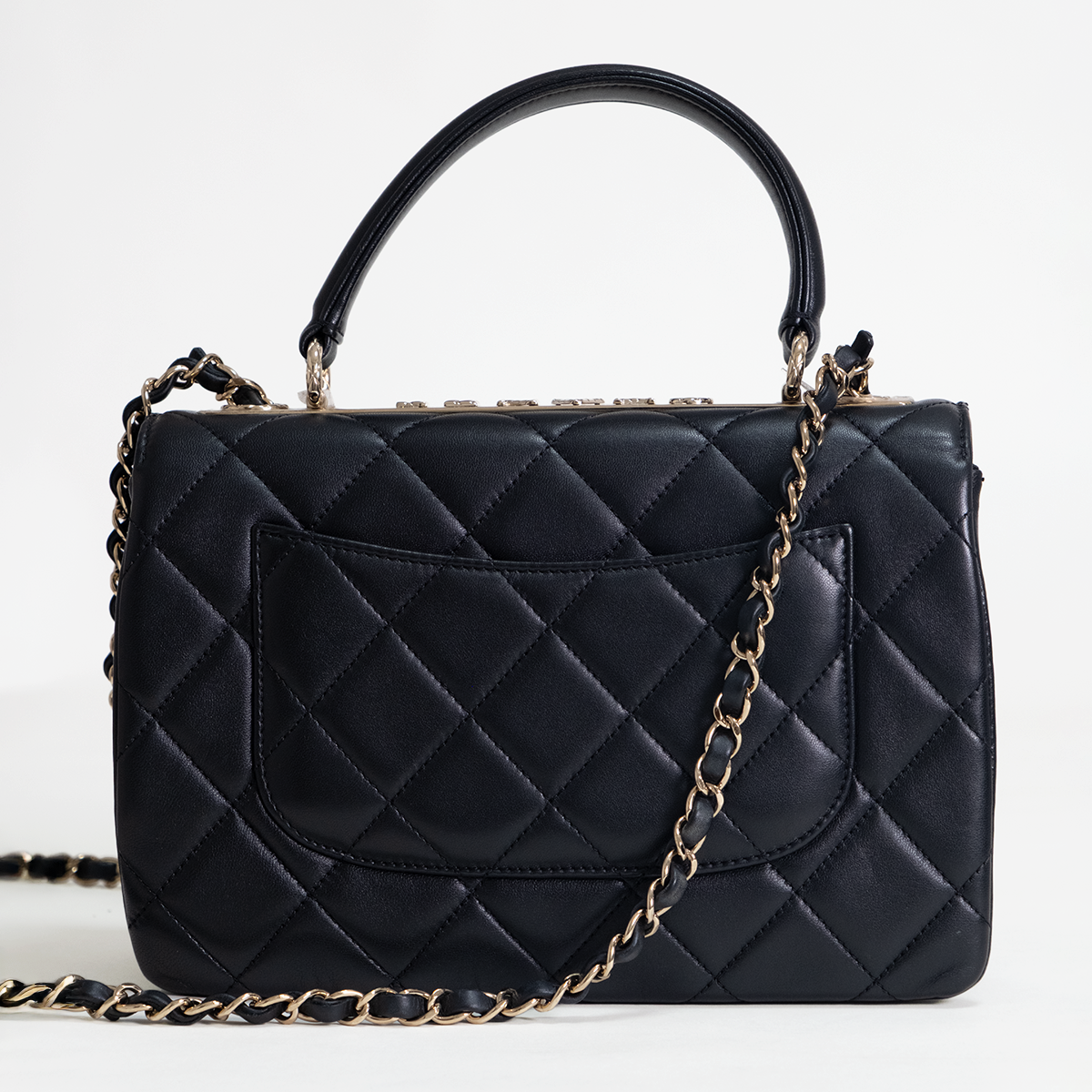 Trendy Black