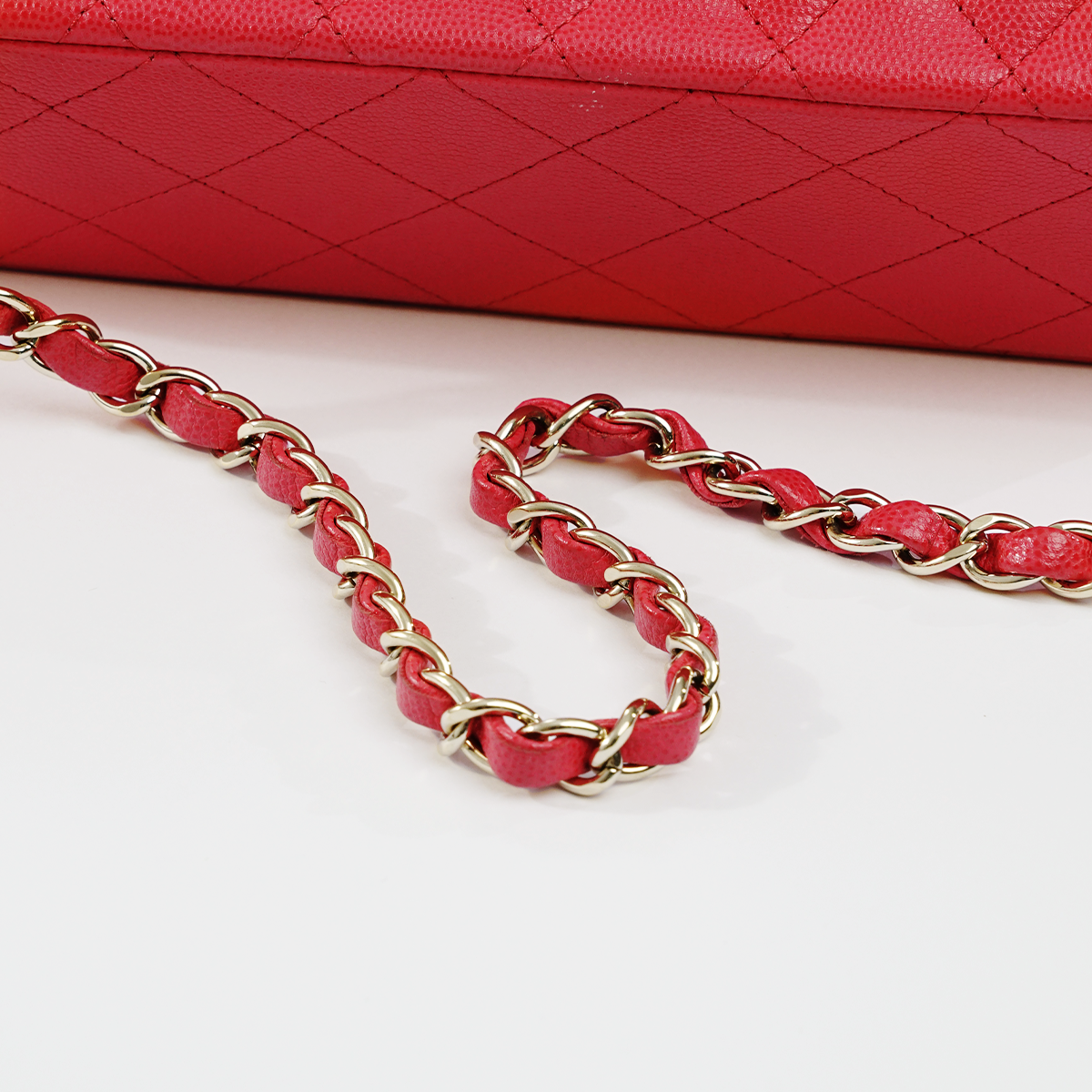 Medium Classic Double Flap Iridescent