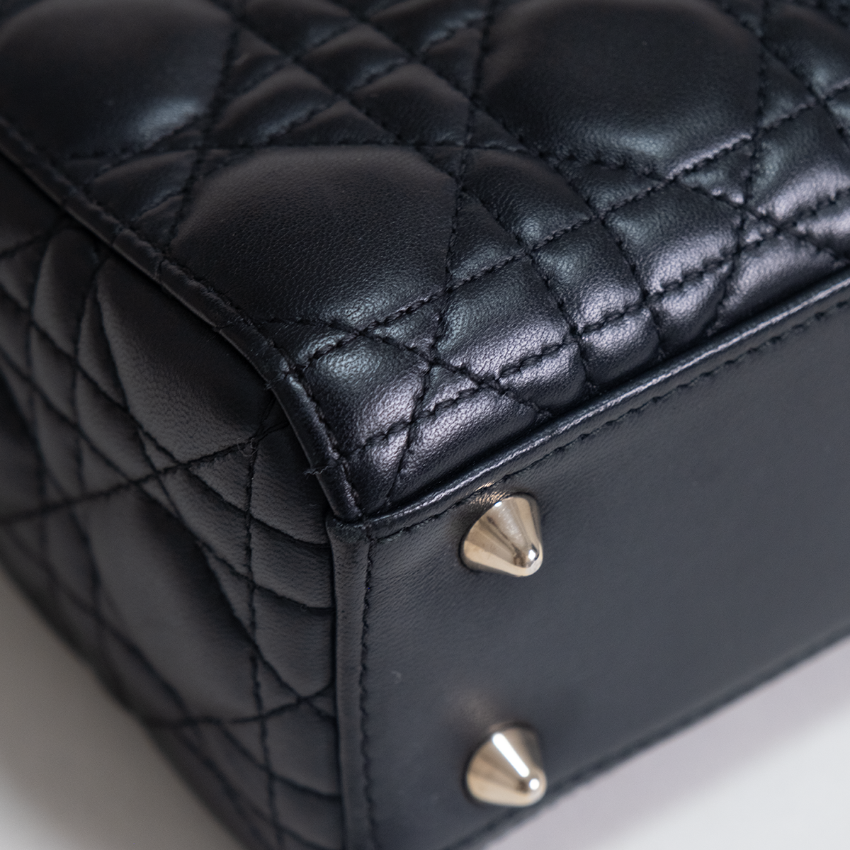 Lady Small Black