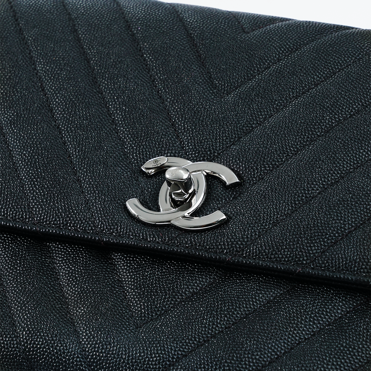 Coco Top Handle Chevron