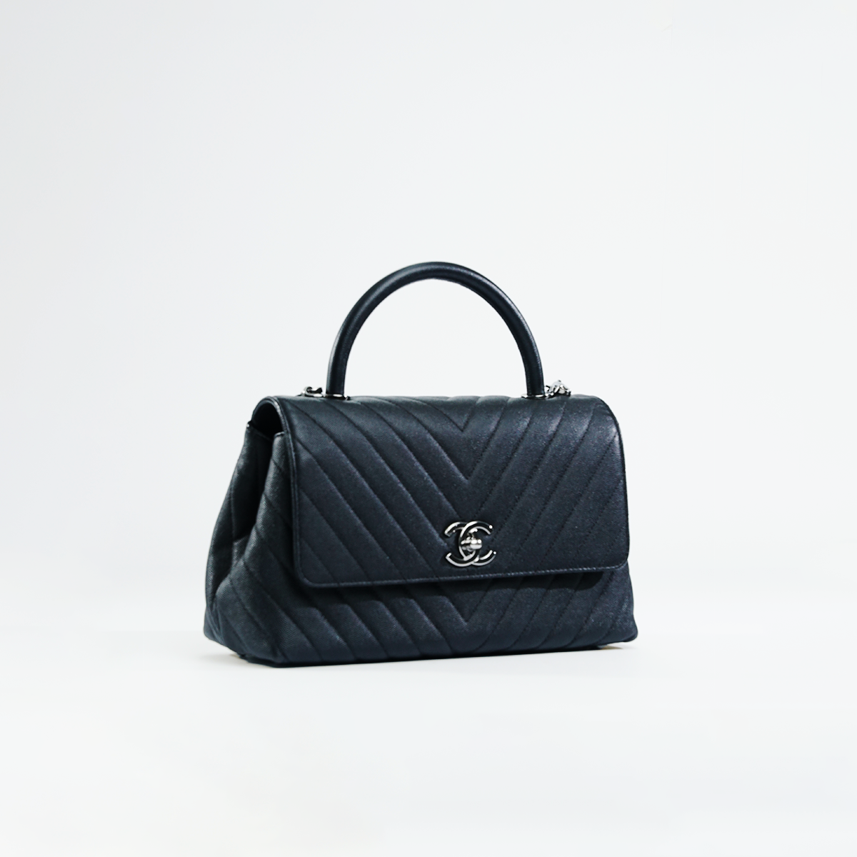 Coco Top Handle Chevron