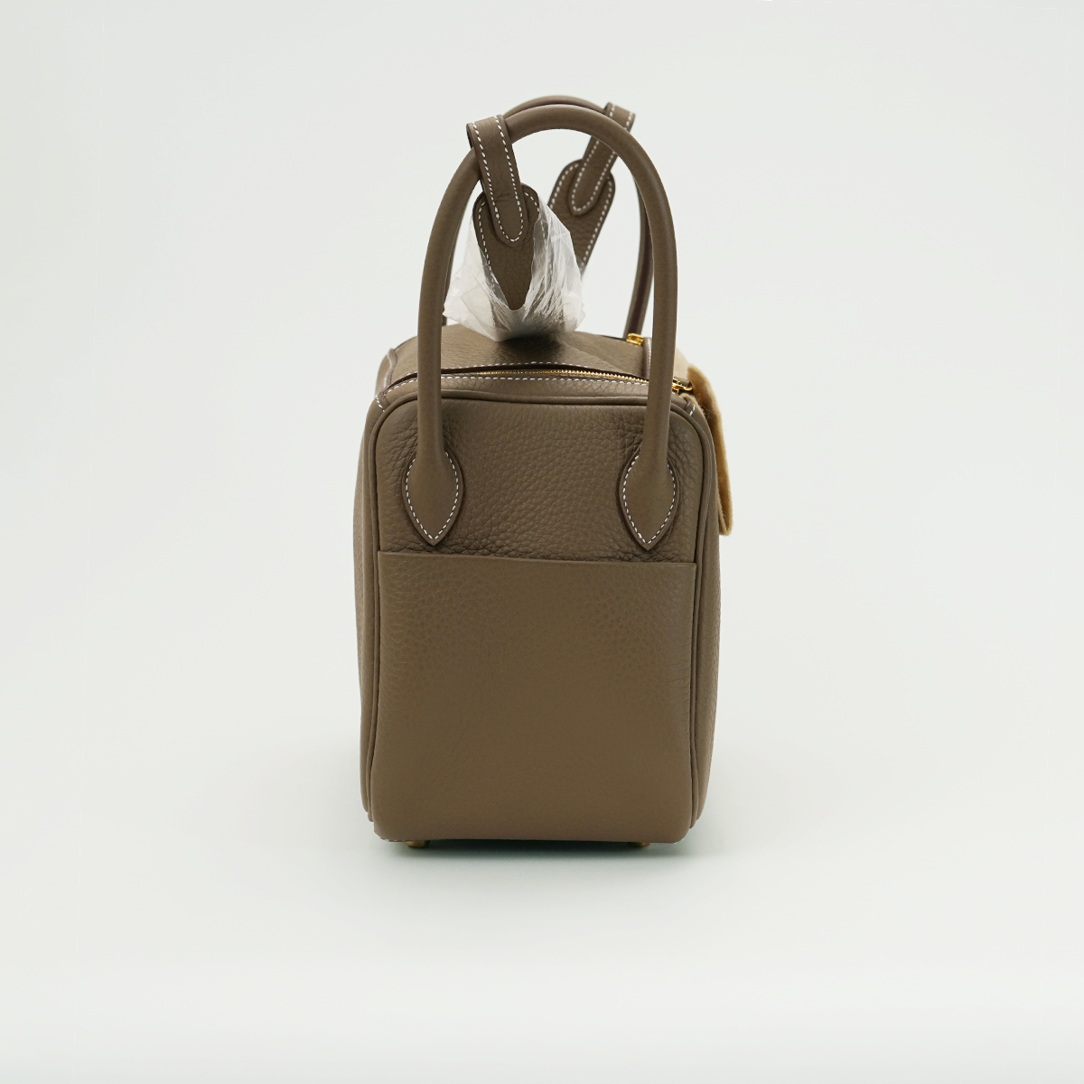 Lindy 26 Etoupe - Brand NEW Stamp K