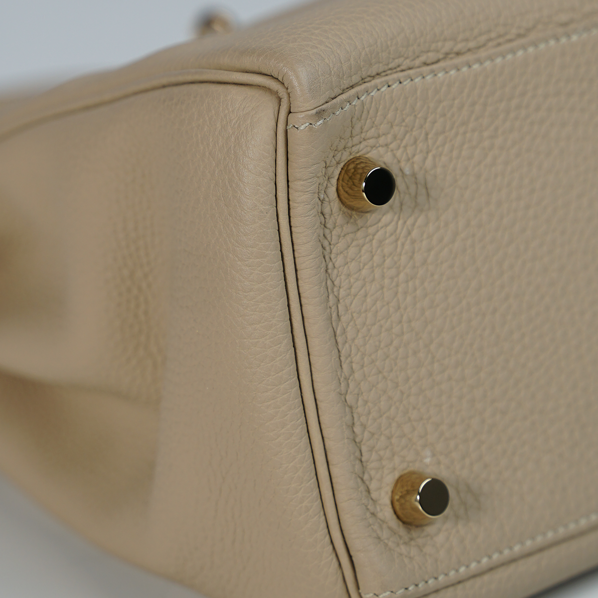 Kelly 28 Trench