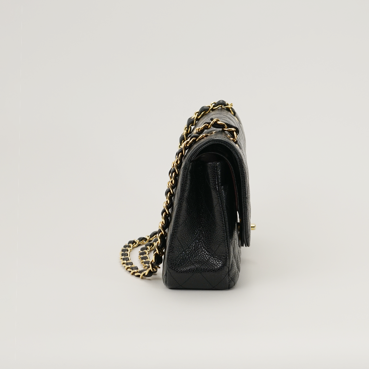 Medium Classic Flap Black