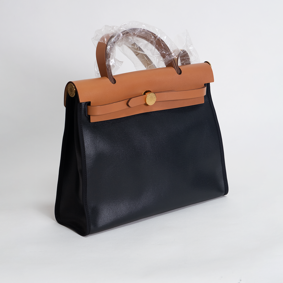Herbag 31 Gold / Noir Coated Canvas - stamp W
