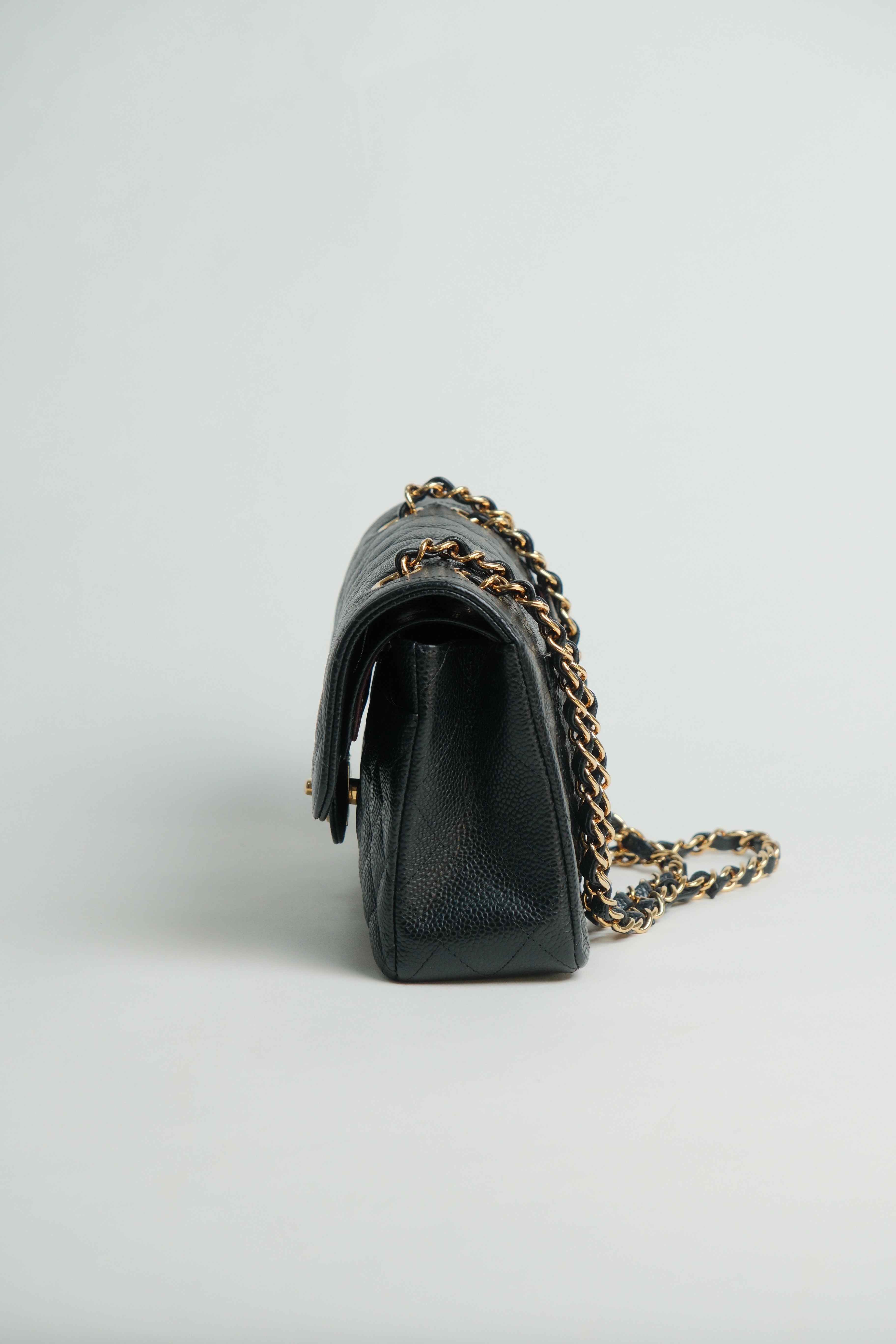 Small Classic Double Flap Black Microchipped