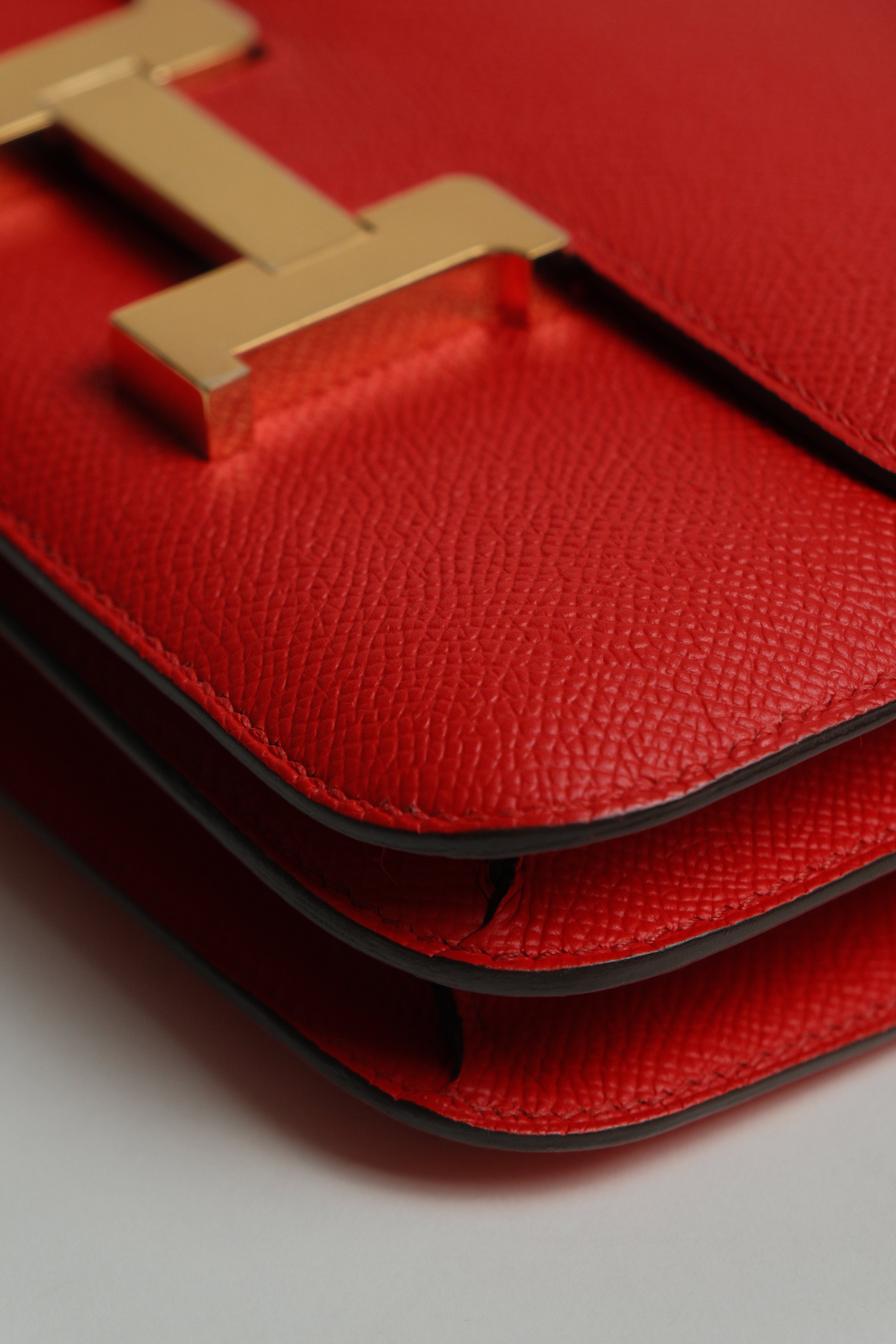 Constance 18 Epsom Rouge de Couer Stamp D