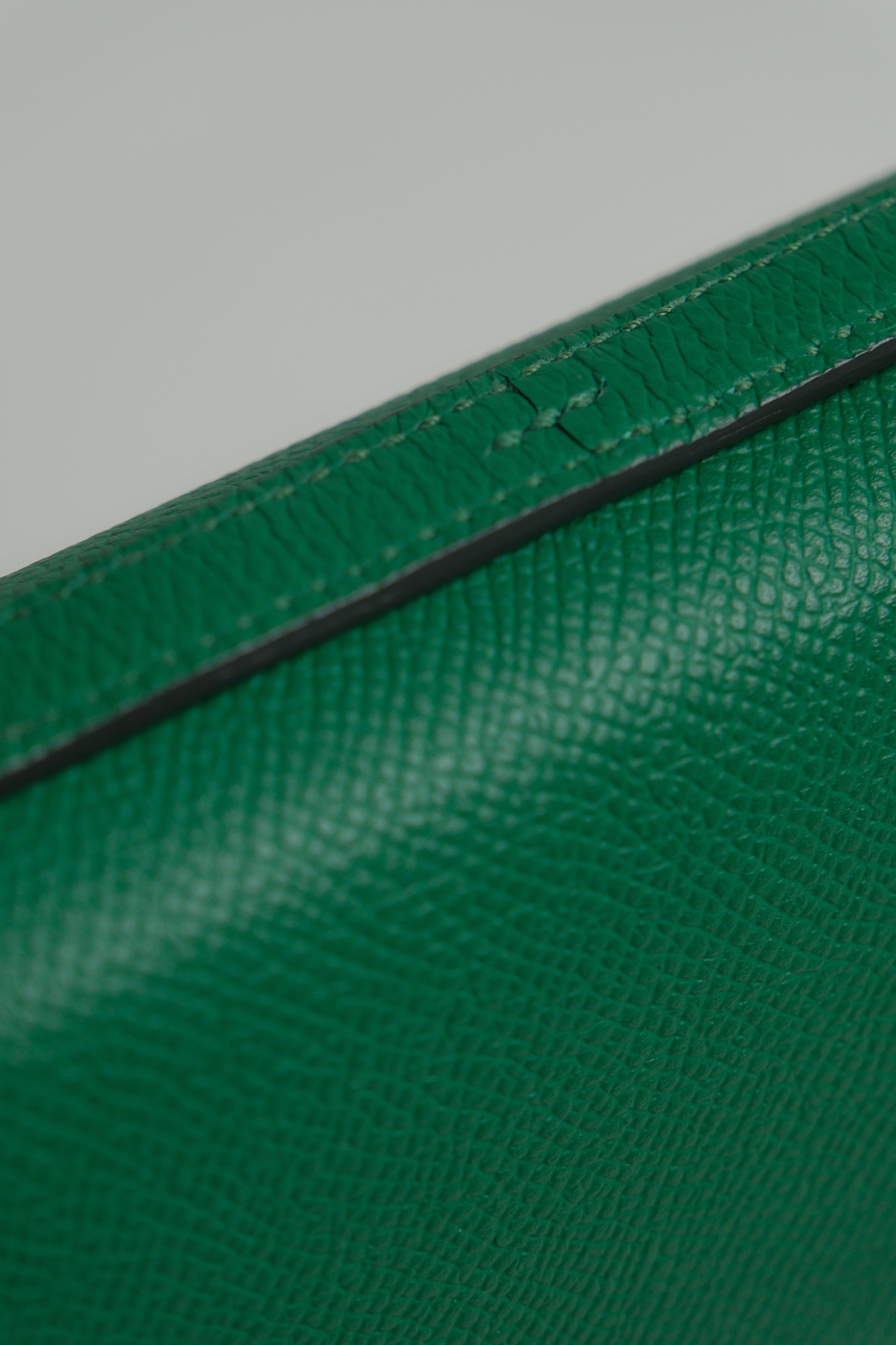 Constance 18 Epsom Vert Vertigo Stamp D