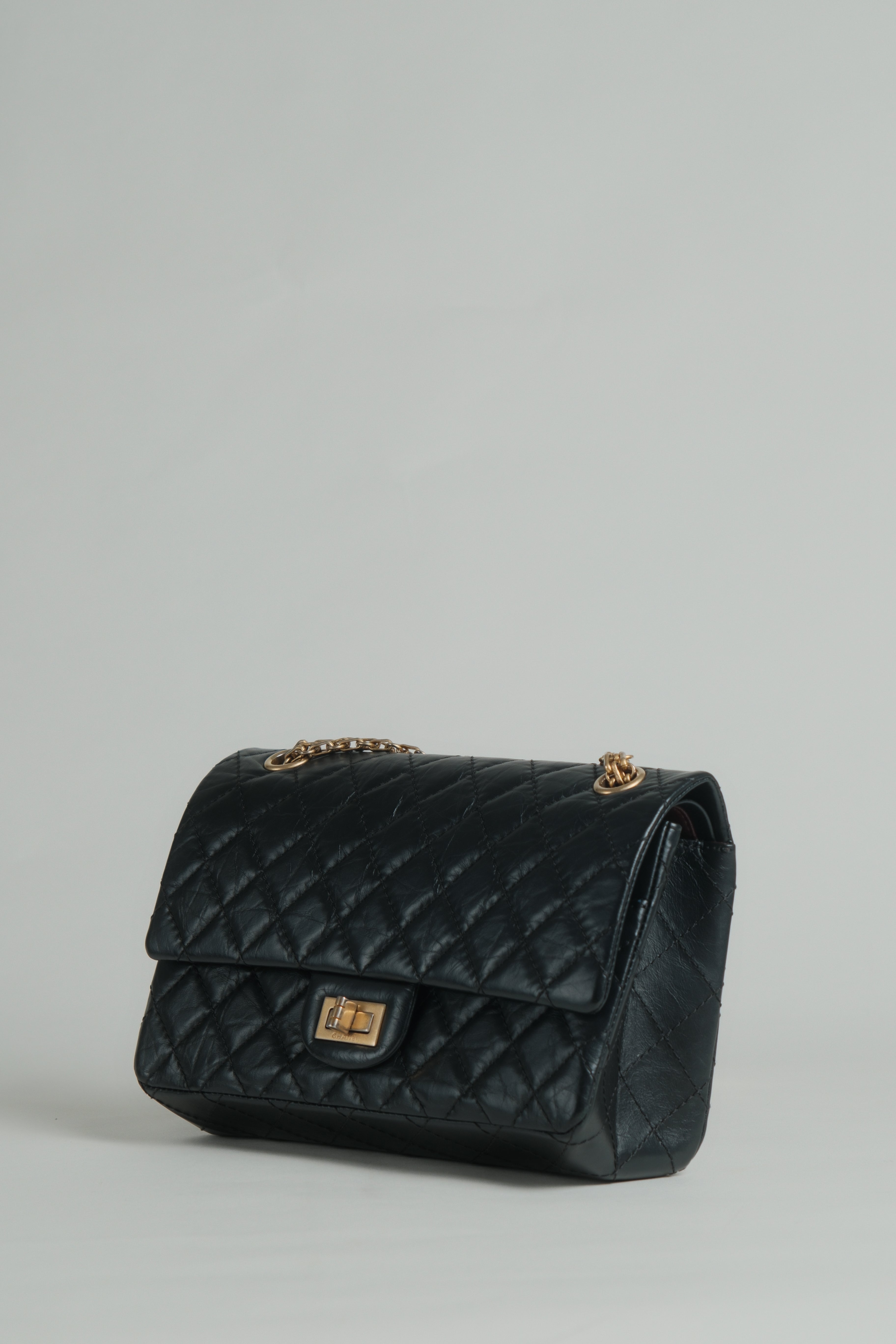 Reissue 2.55 225 GHW Calfskin