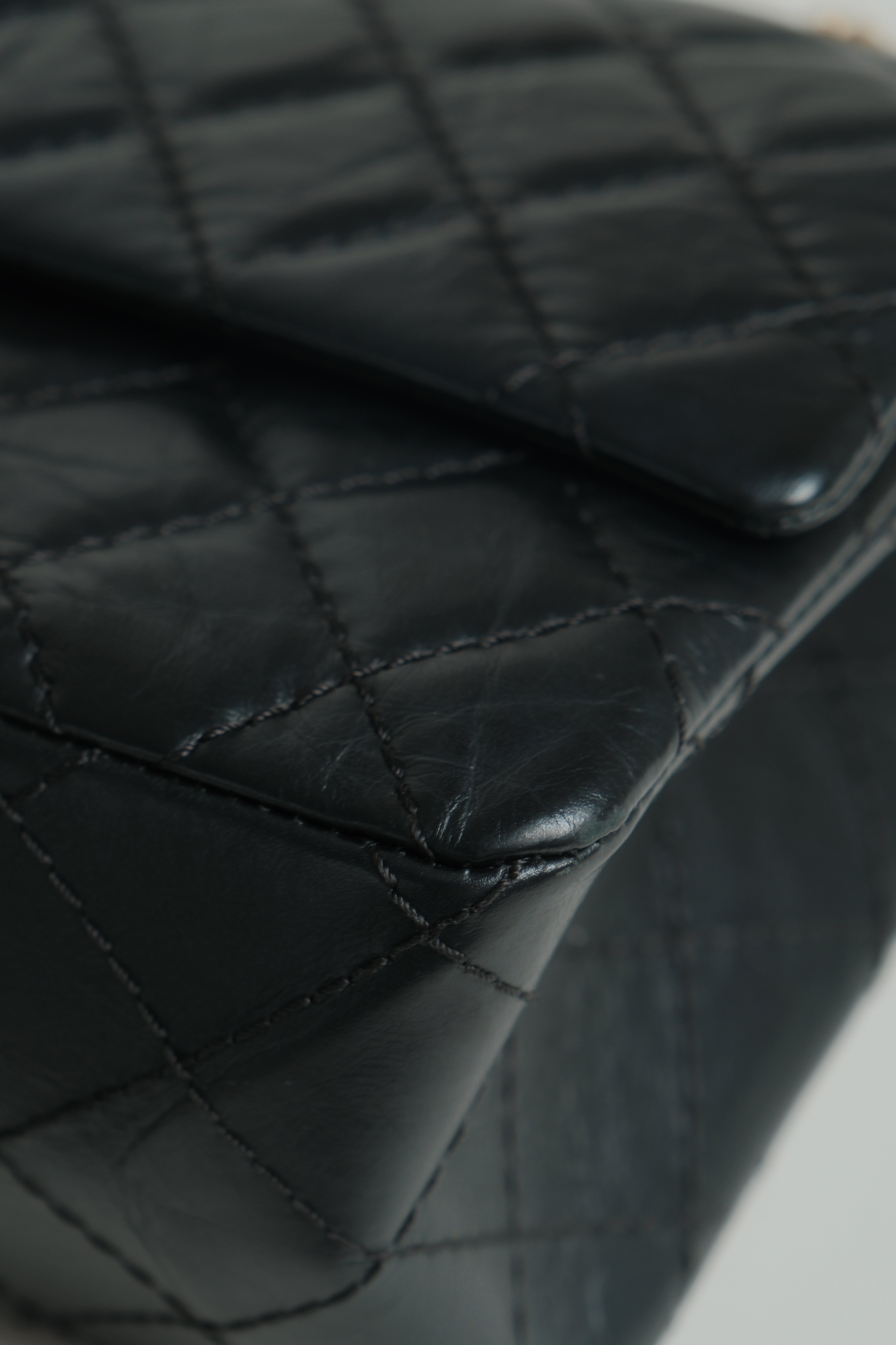 Reissue 2.55 225 GHW Calfskin