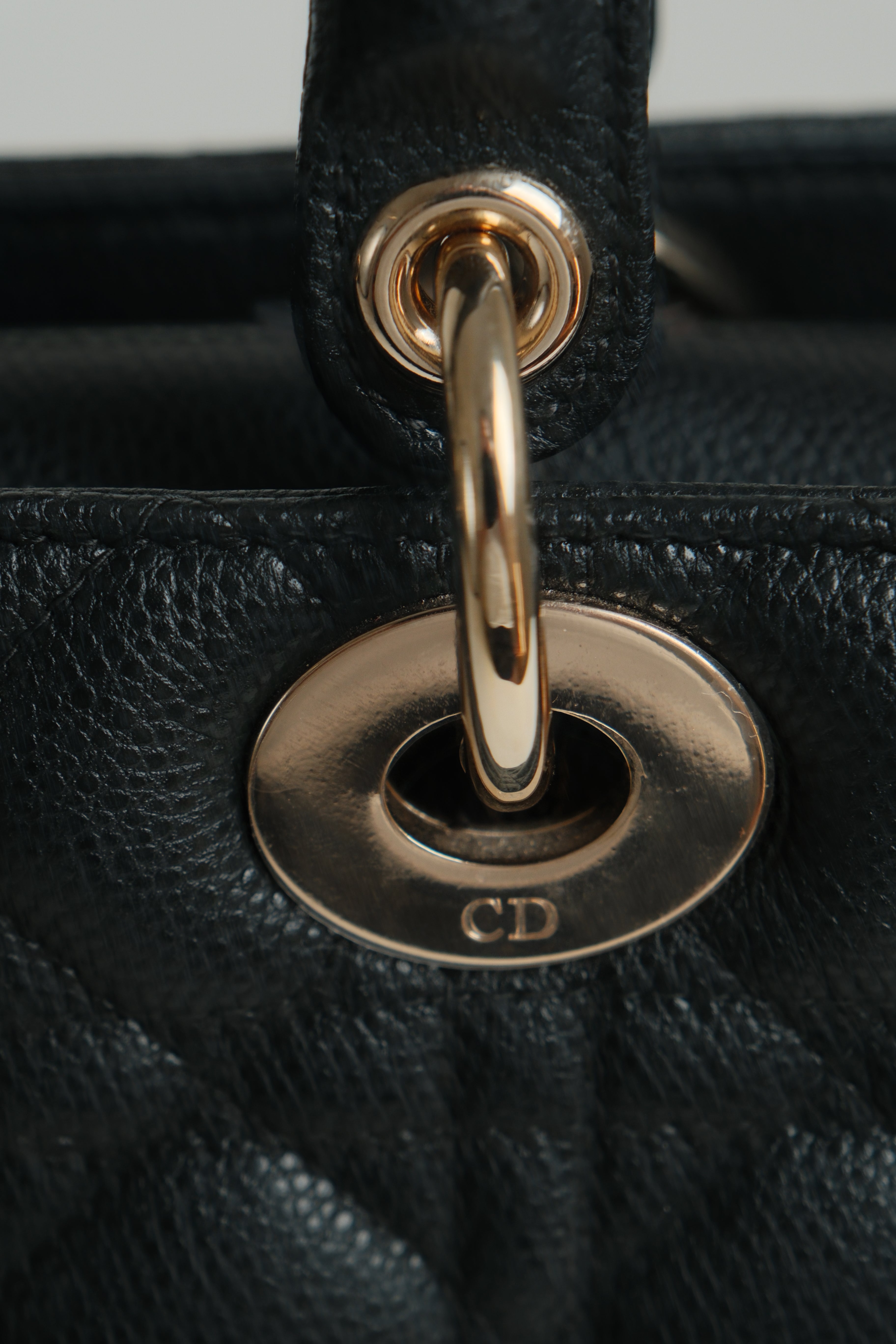 Lady D Medium Pebbled Leather GHW