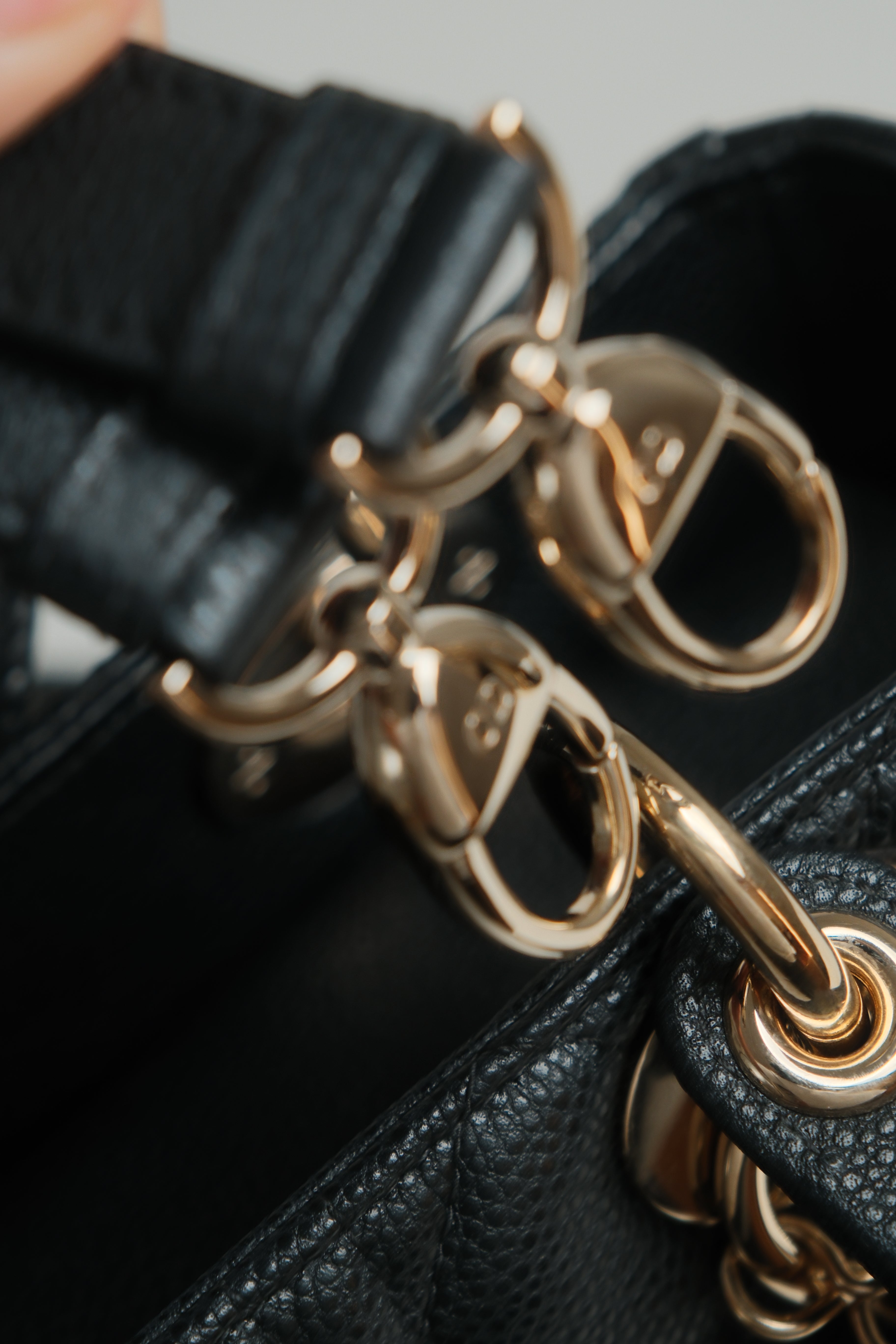 Lady D Medium Pebbled Leather GHW