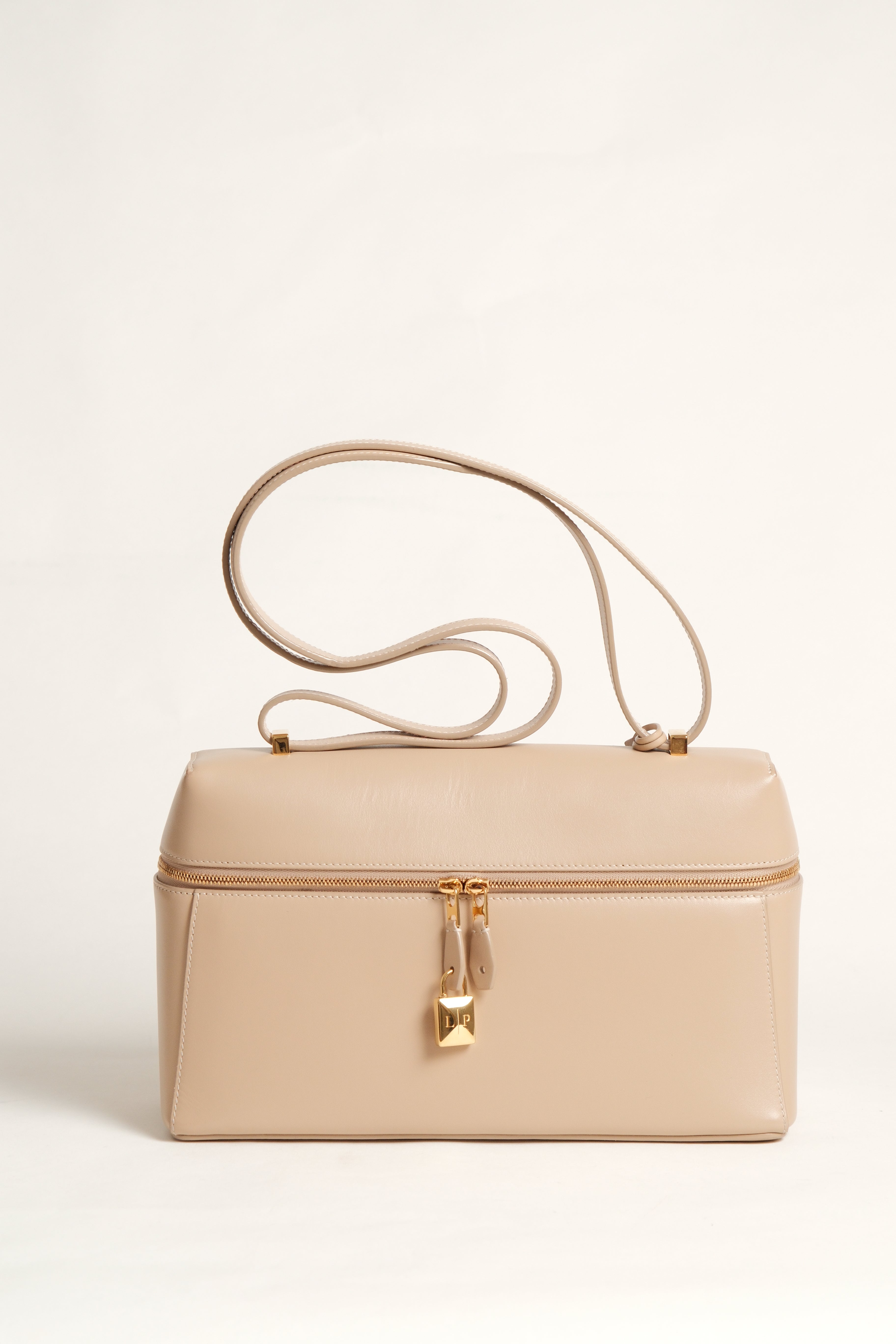 L27 Beige