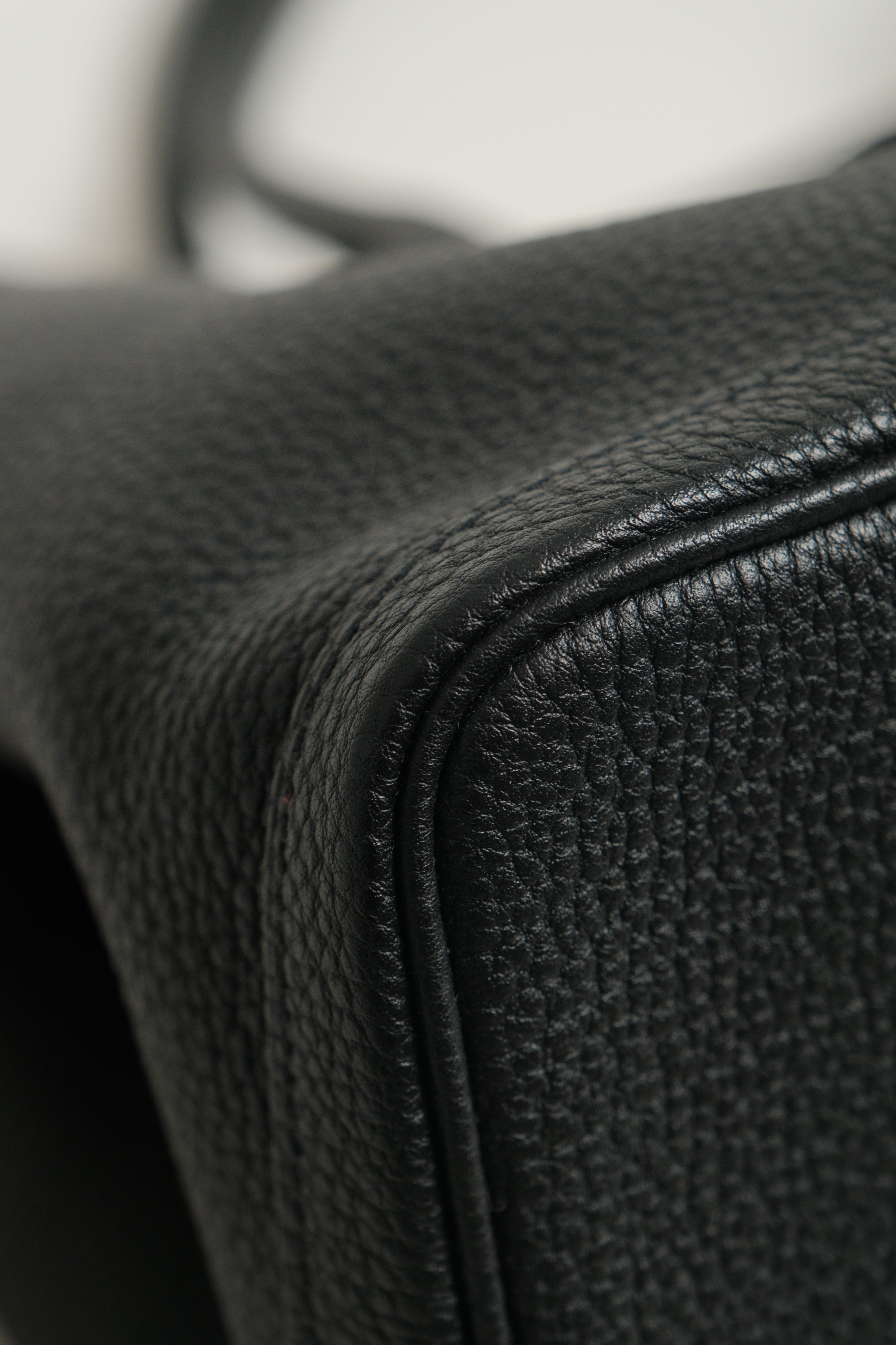 Garden Party 36 Noir Stamp Y