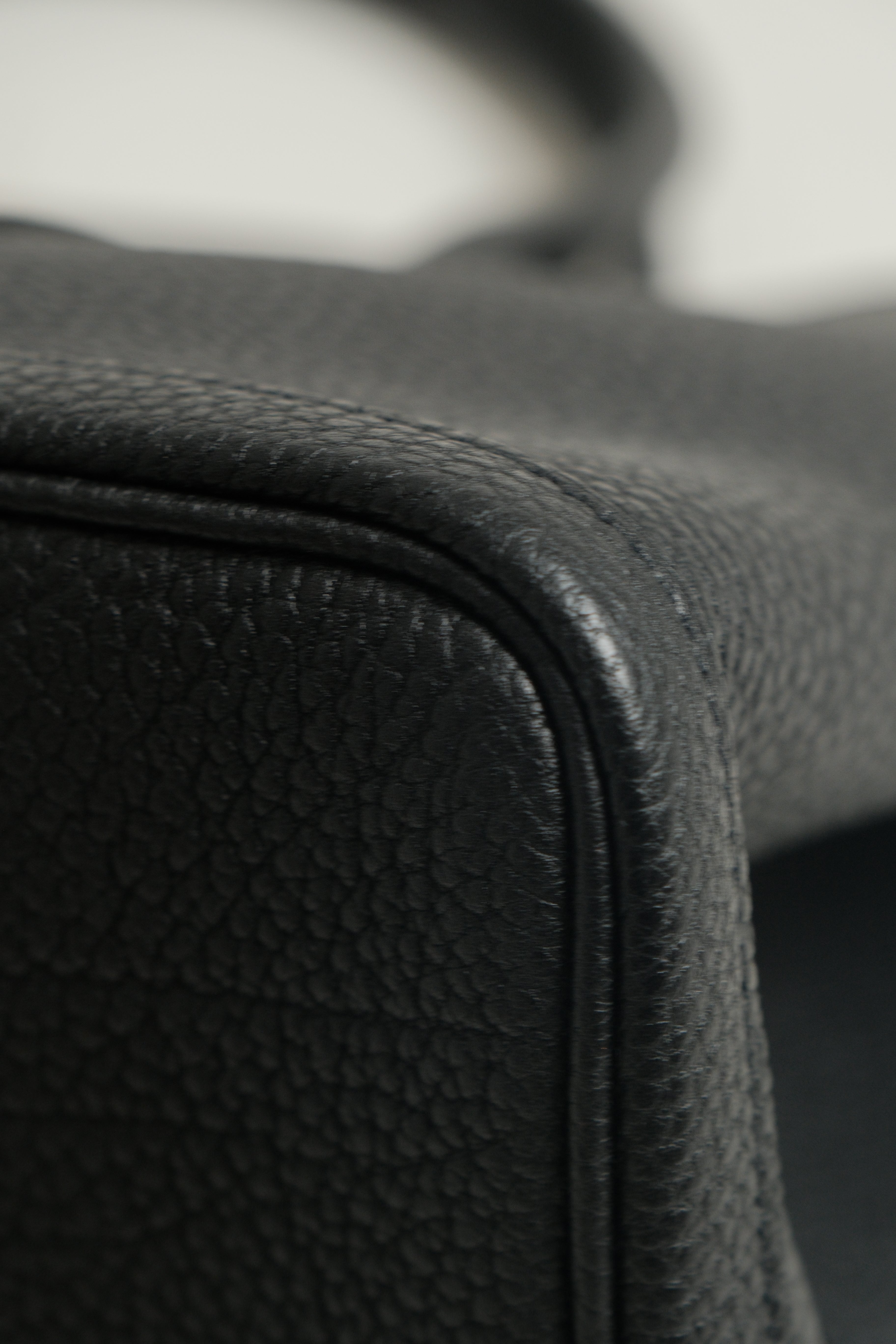 Garden Party 36 Noir Stamp Y