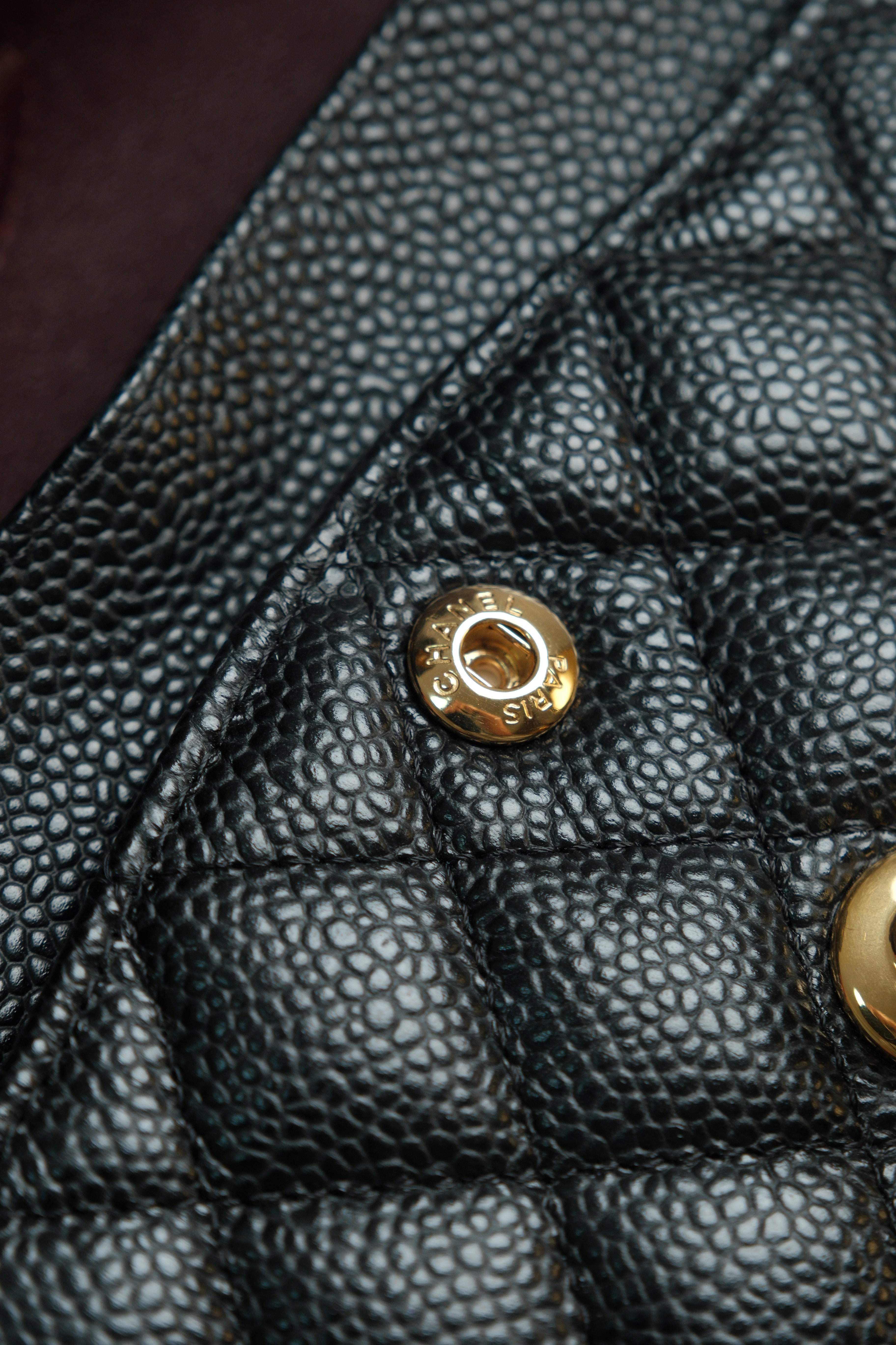 Small Classic Double Flap Black Microchipped