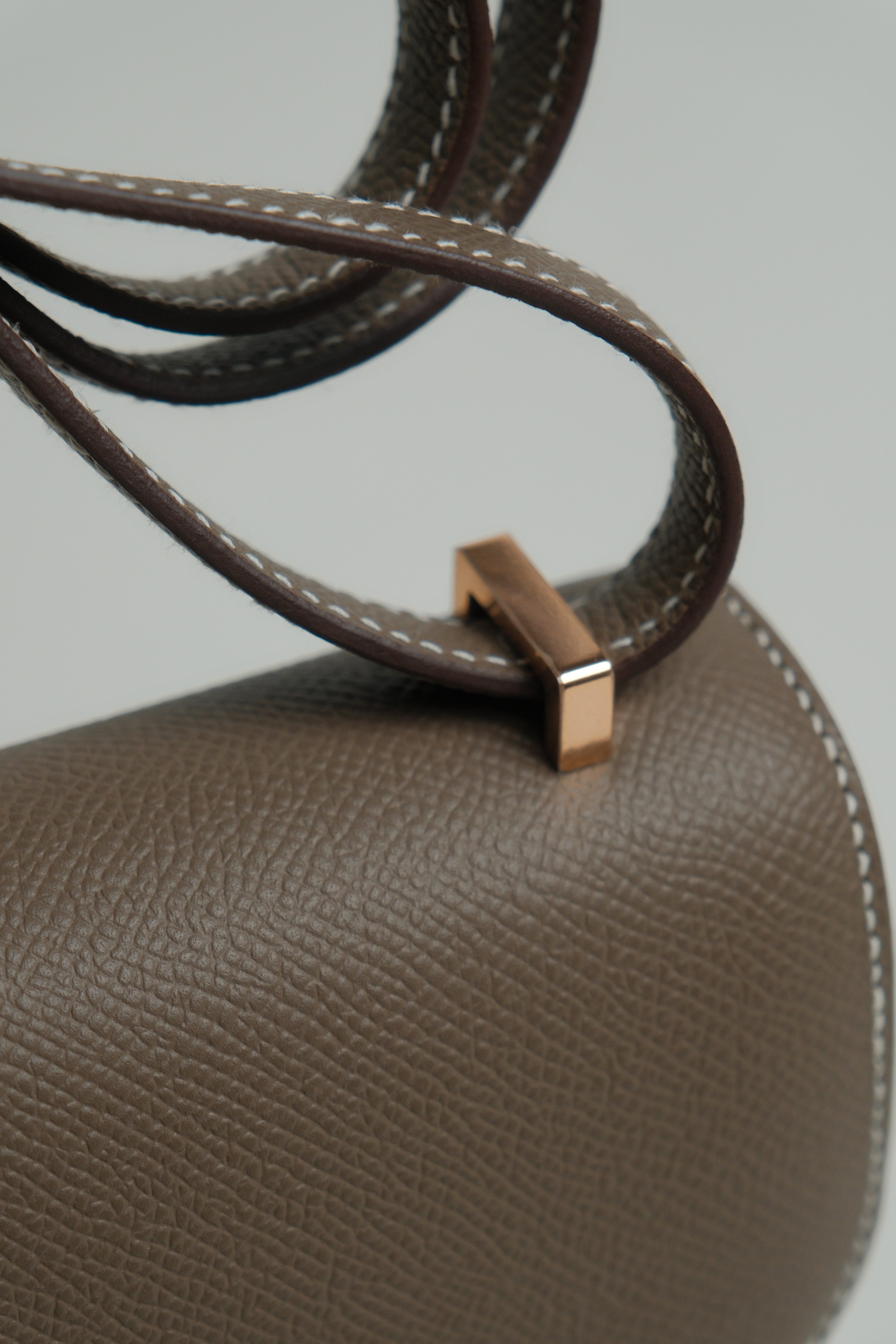 Constance Elan Etoupe GHW Stamp W