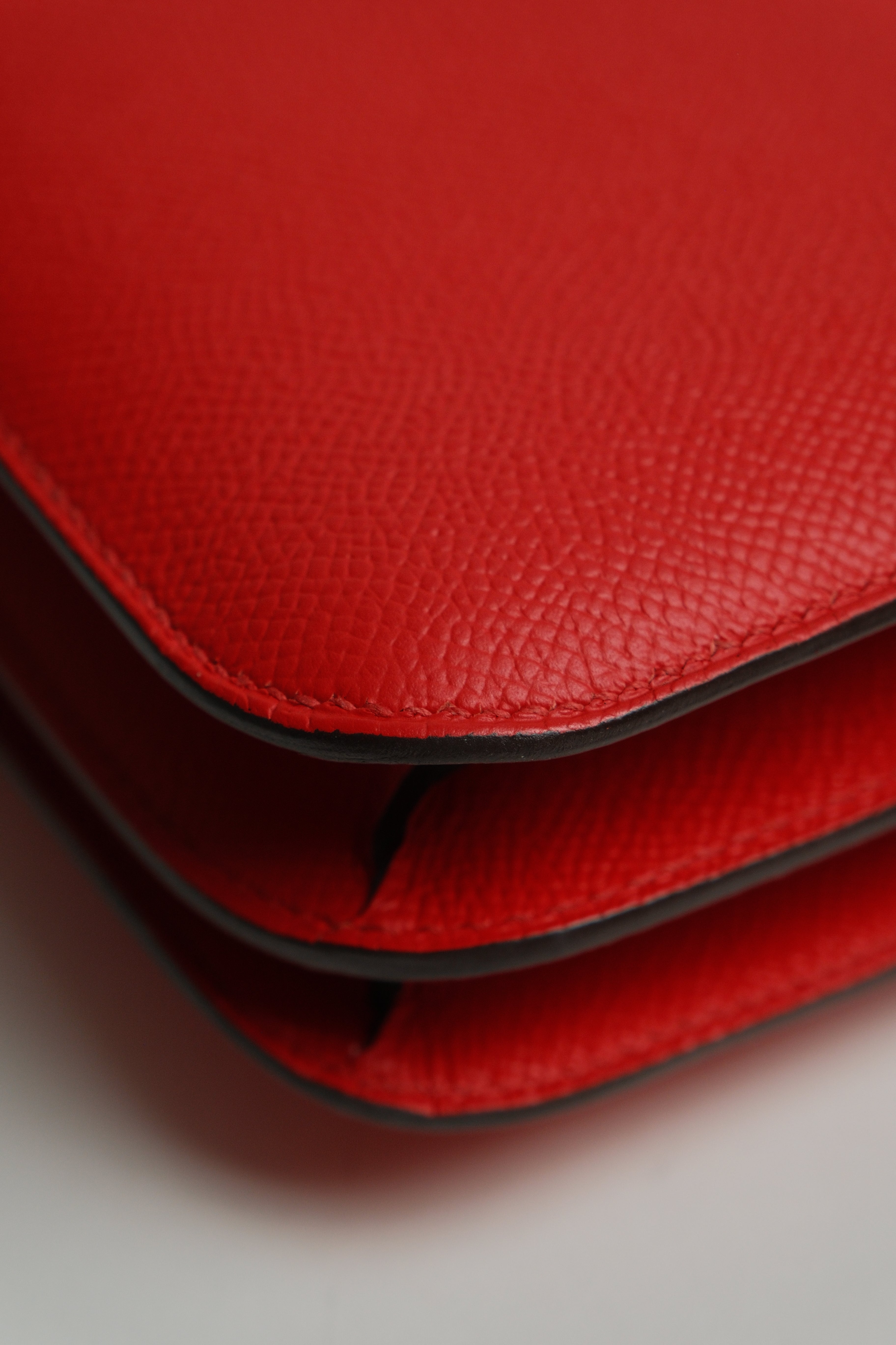 Constance 18 Epsom Rouge de Couer Stamp D