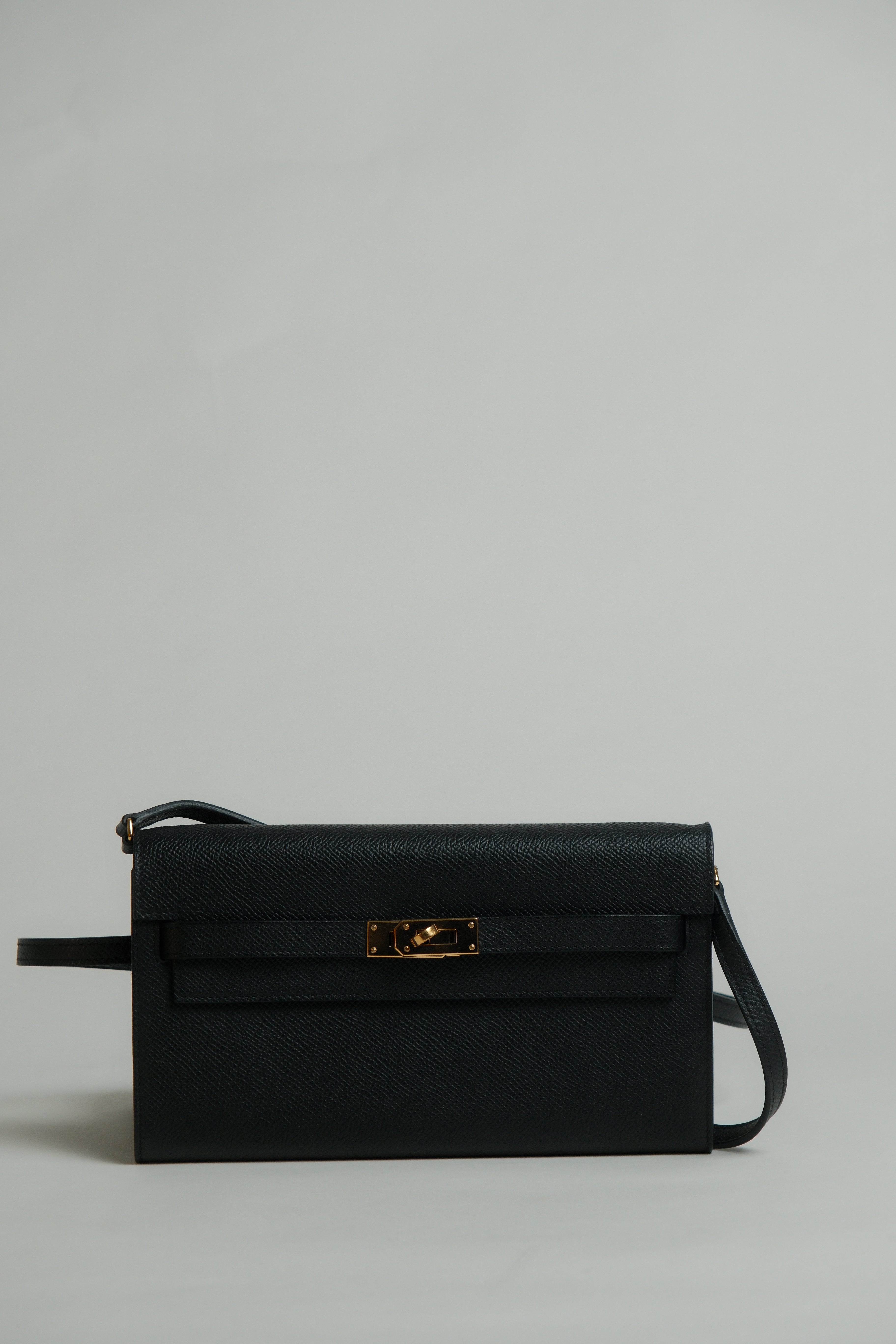 Kelly To Go GHW Noir Stamp B