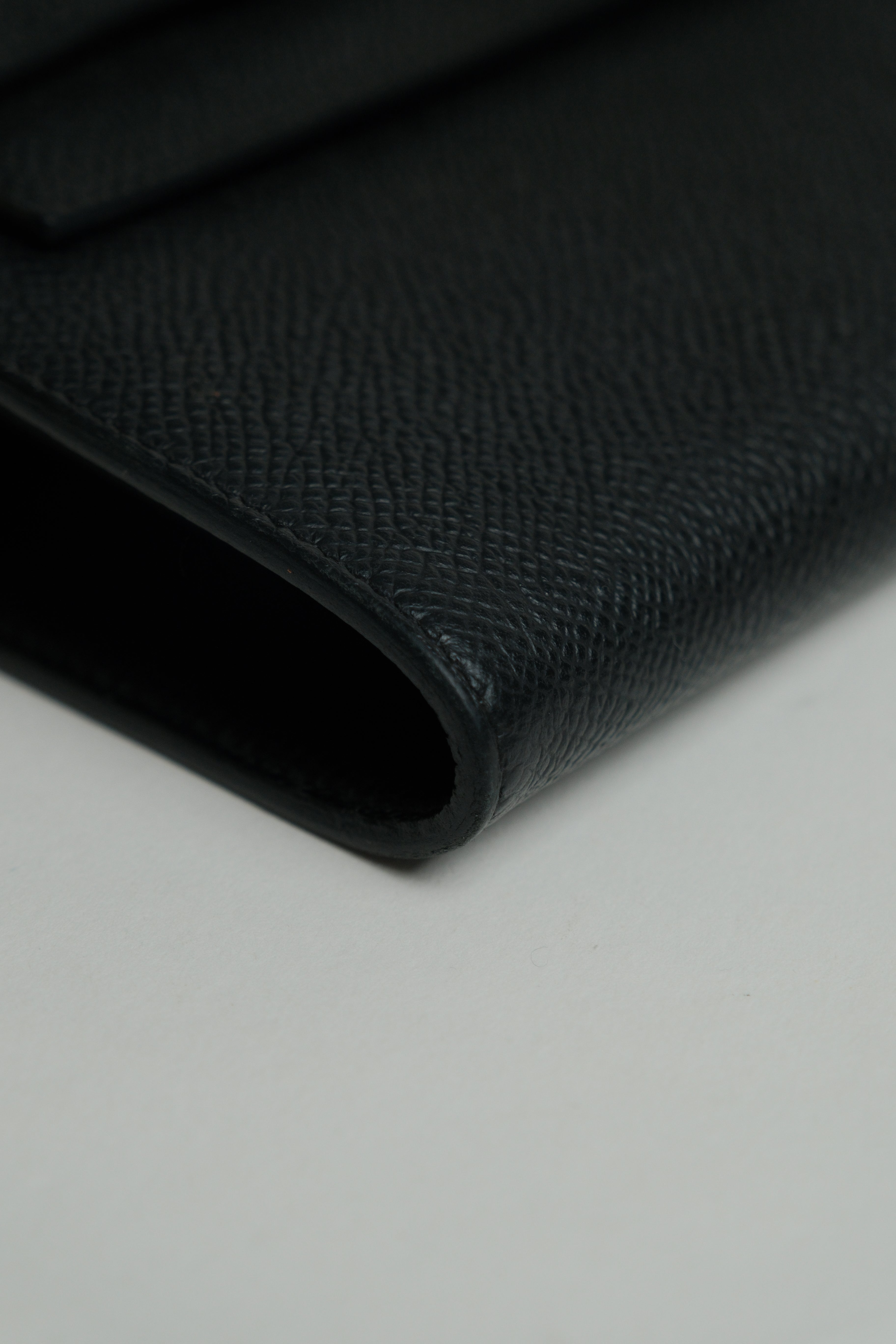 Kelly To Go GHW Noir Stamp B