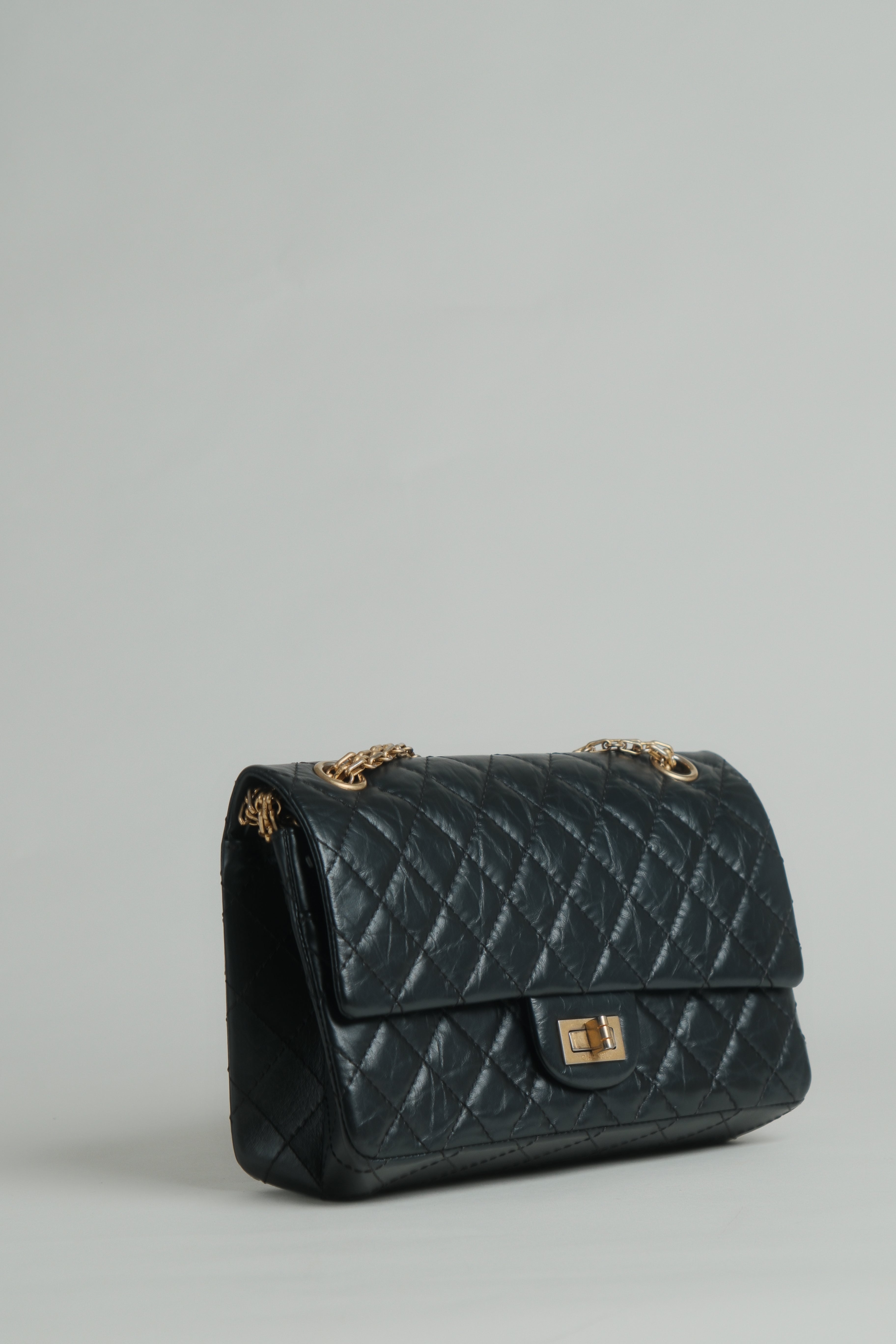 Reissue 2.55 225 GHW Calfskin