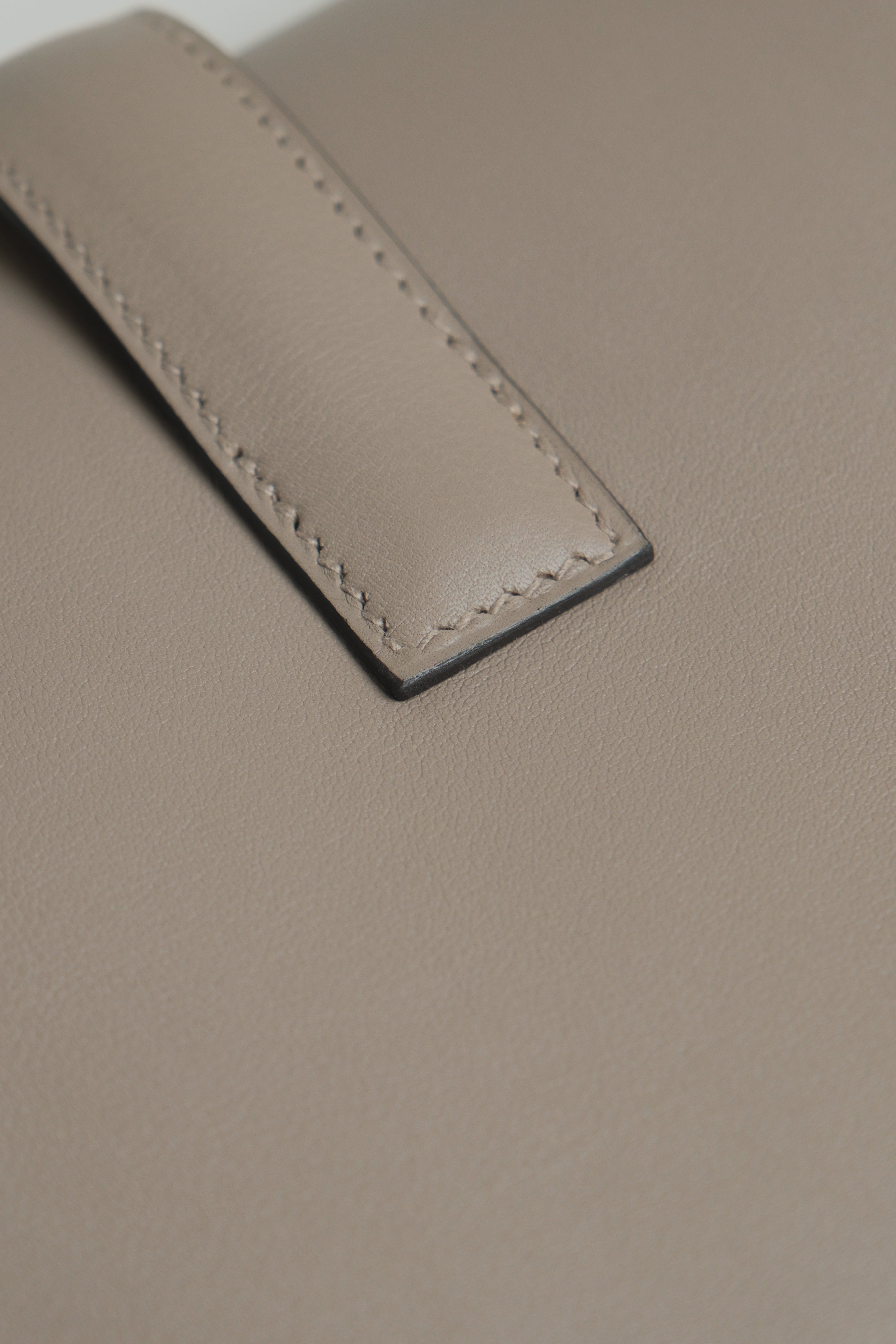 Jige Clutch Gris Asphalte