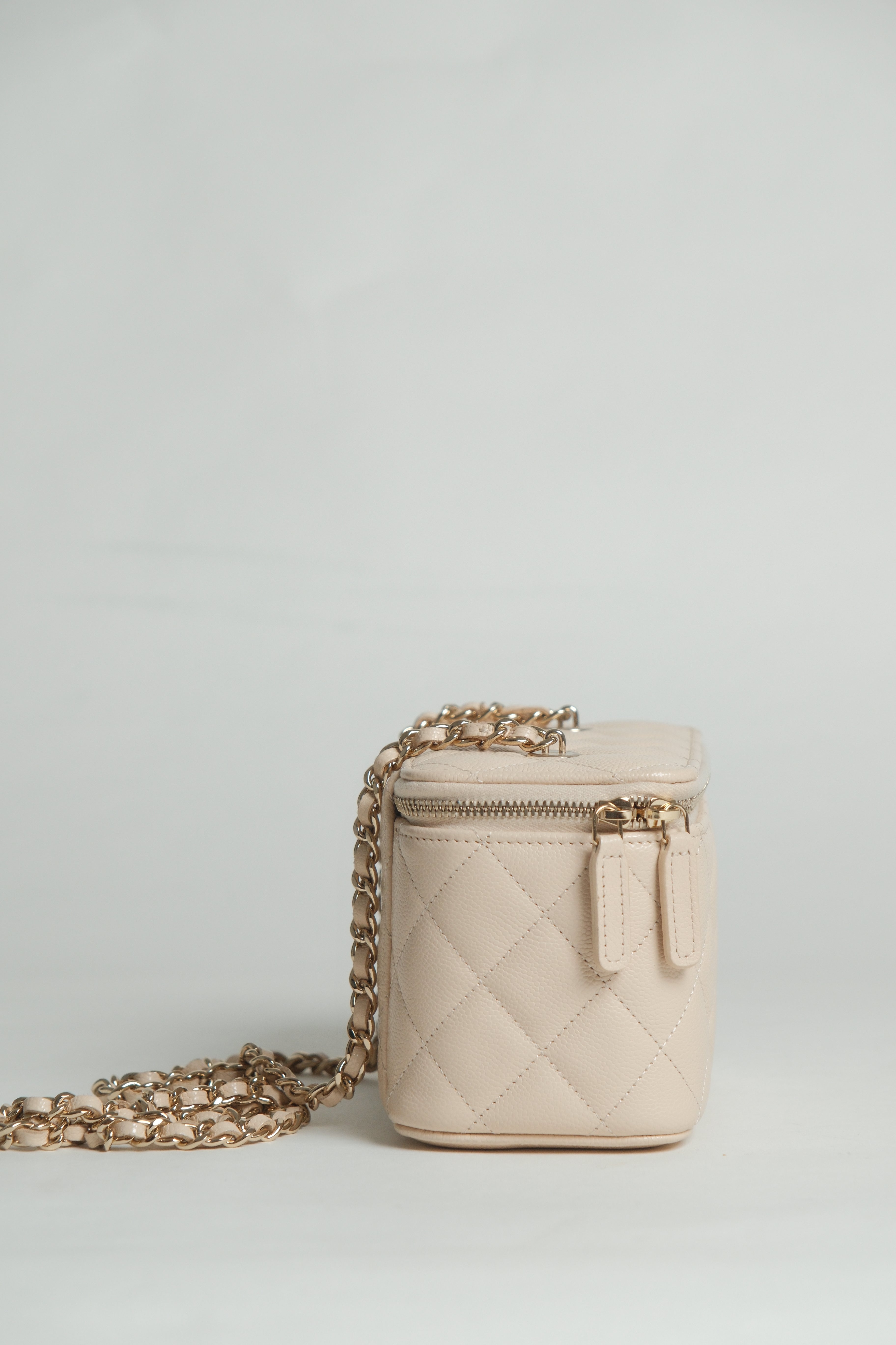 Vanity Caviar Beige Claire