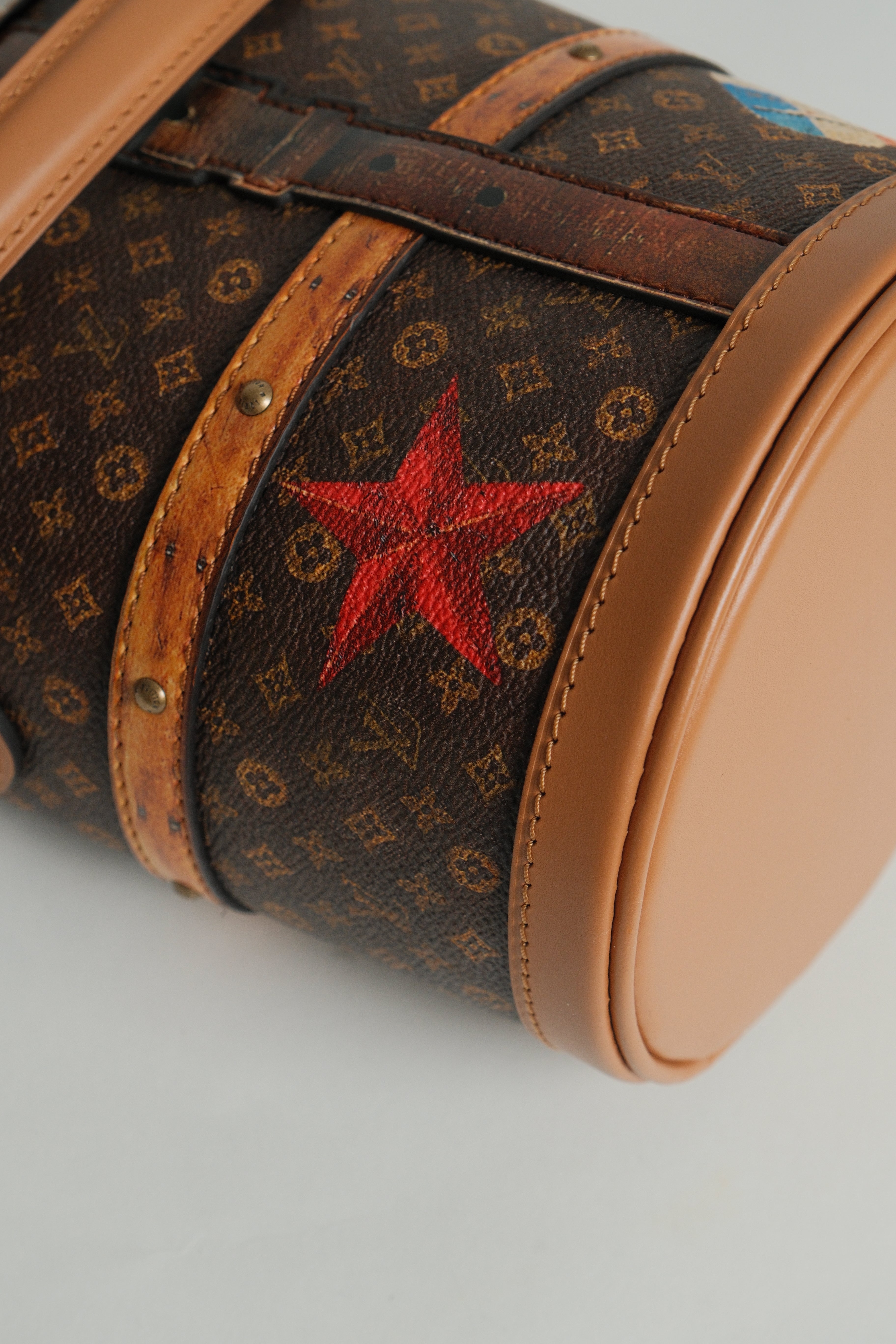Lv Limited Trunk