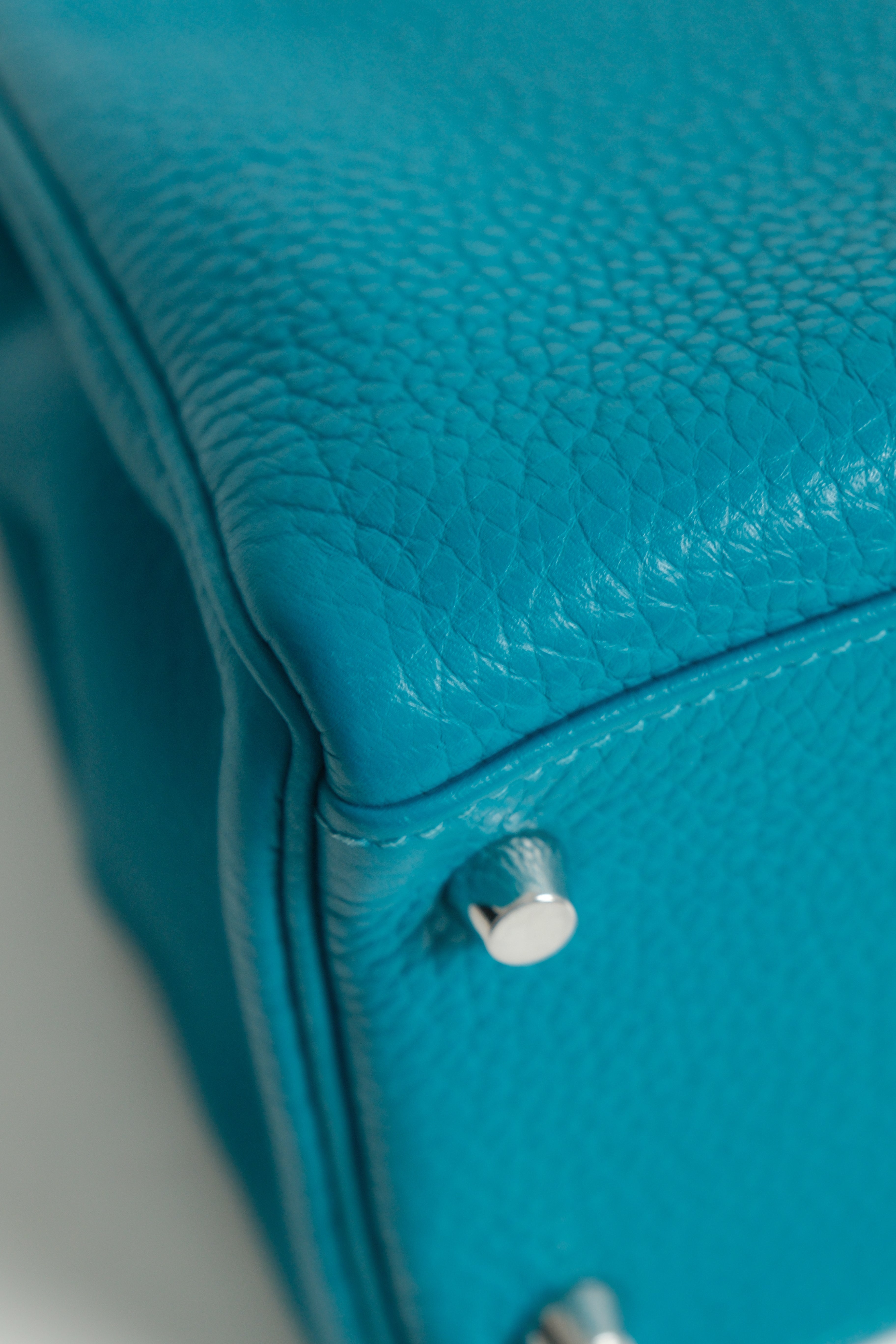 Kelly 28 Blue Paon