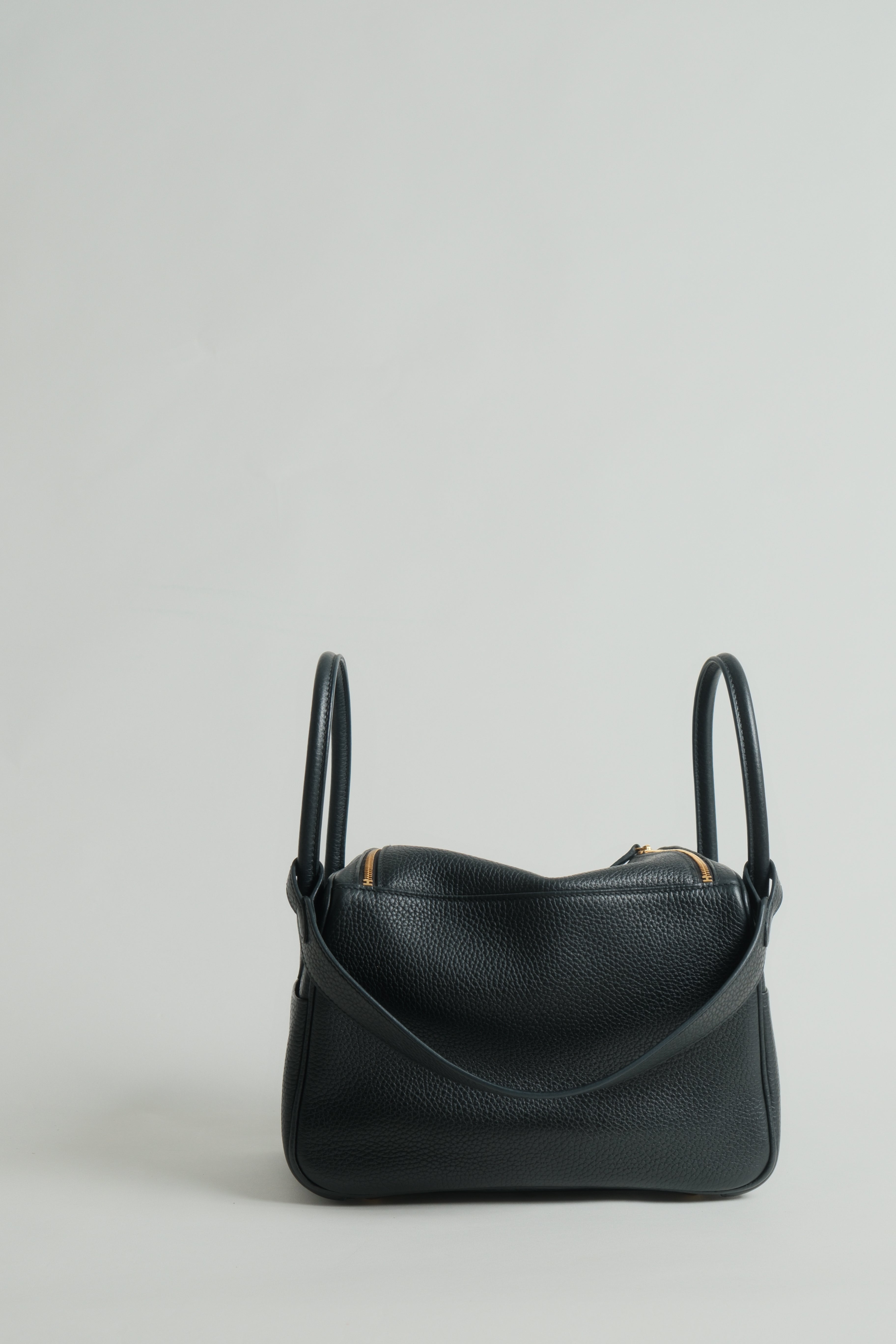 Lindy 26 Noir Stamp D