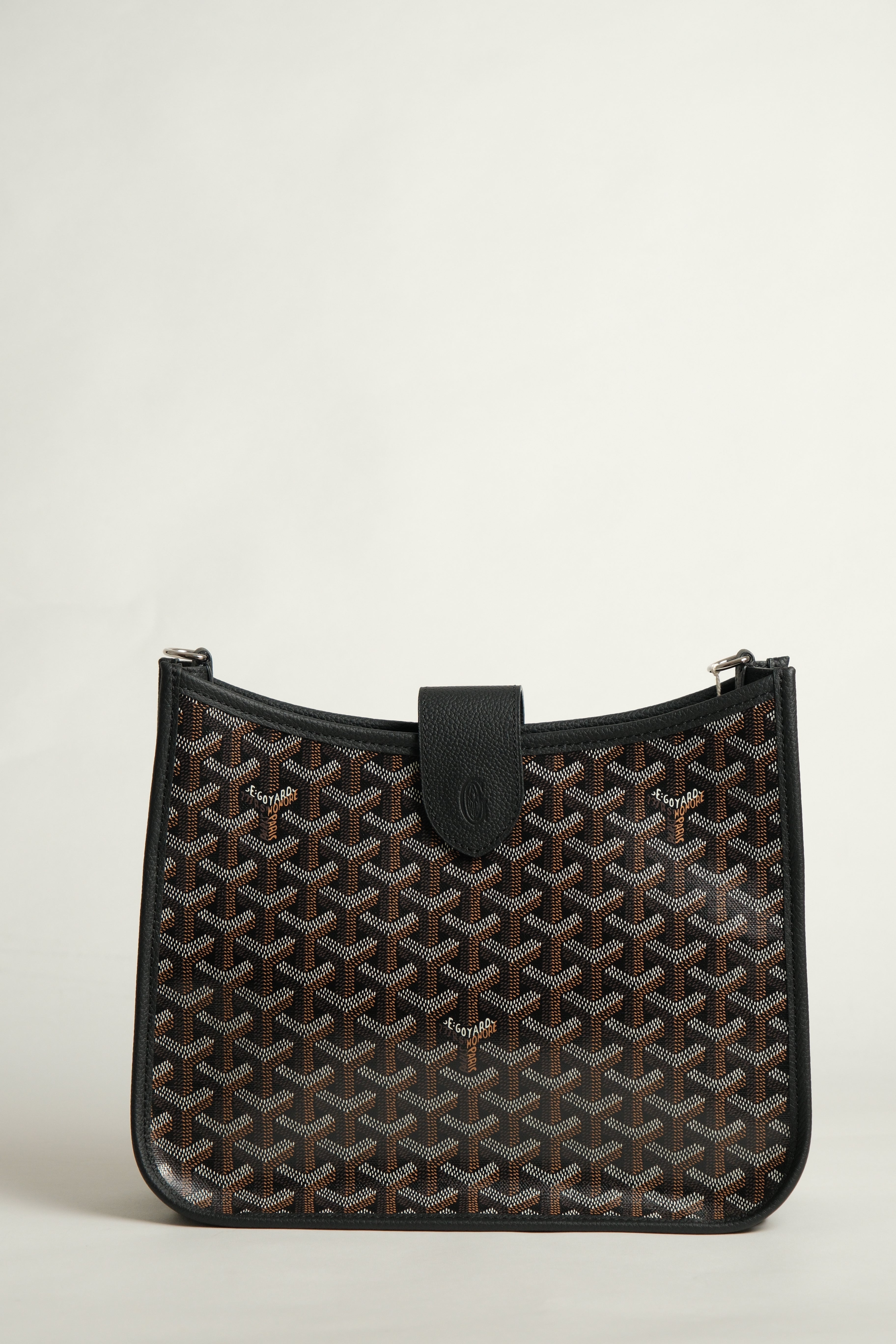 Musette Brand NEW 2026