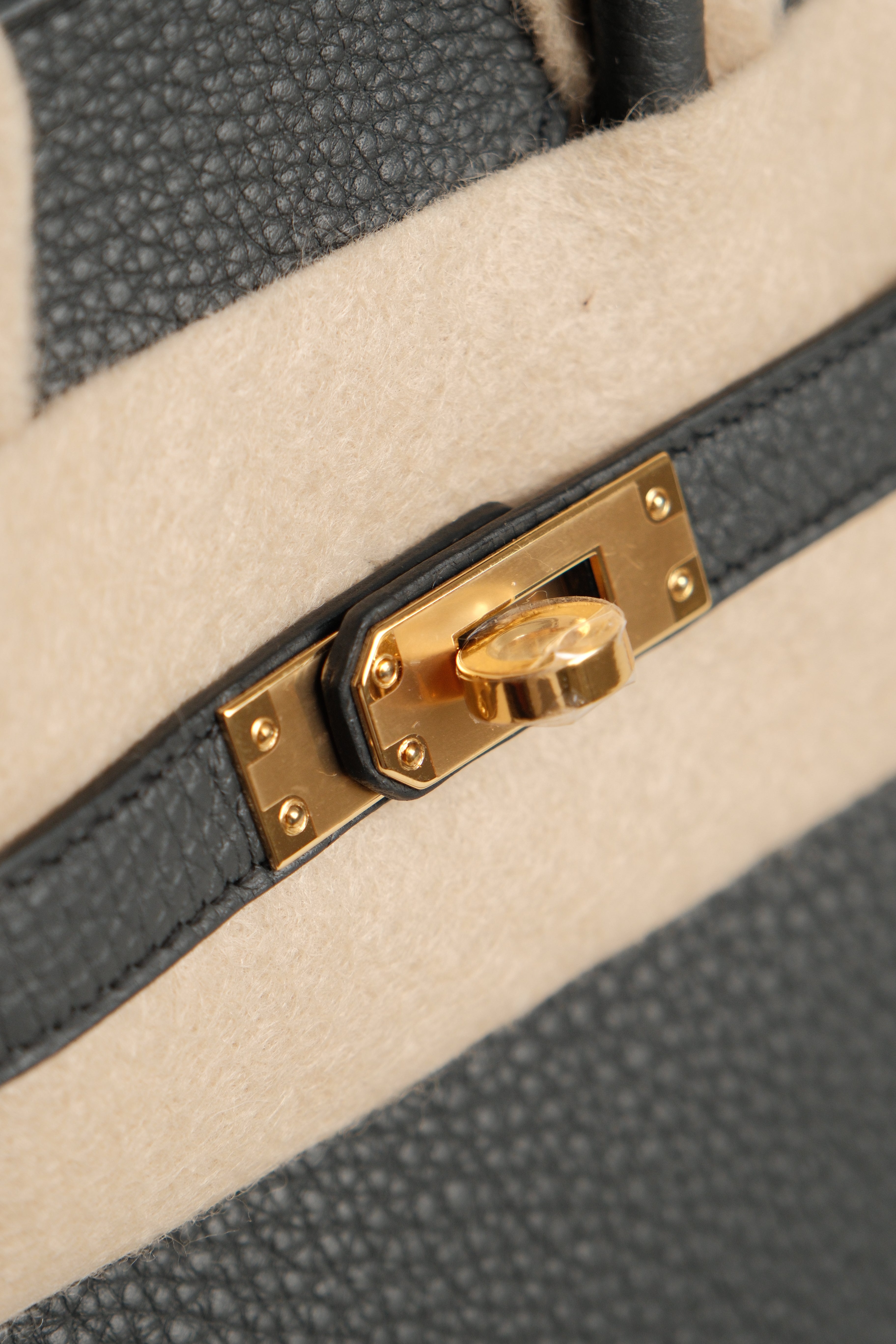 Birkin 25 Brand New Stamp G