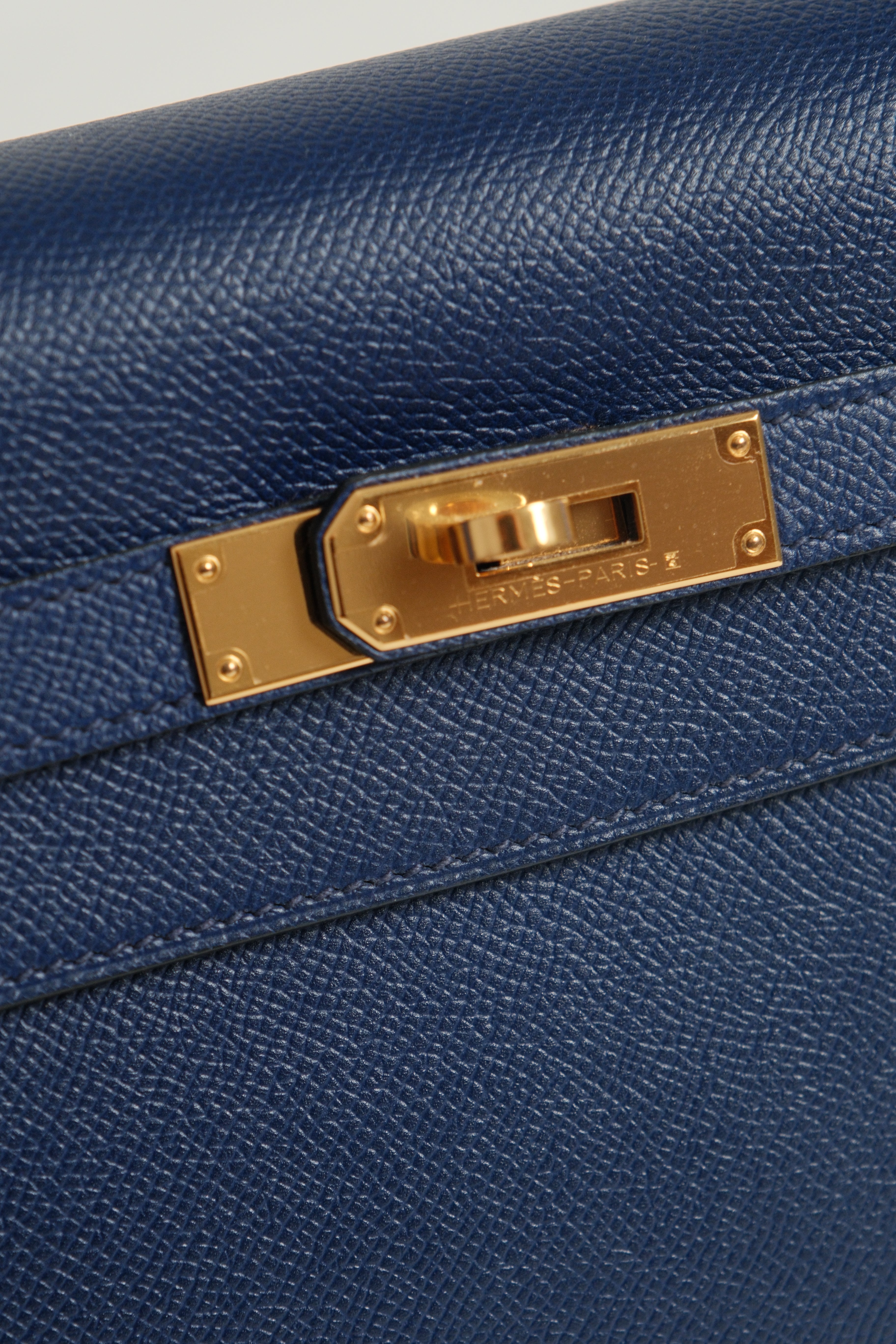 Kelly 32 Bleu Electric